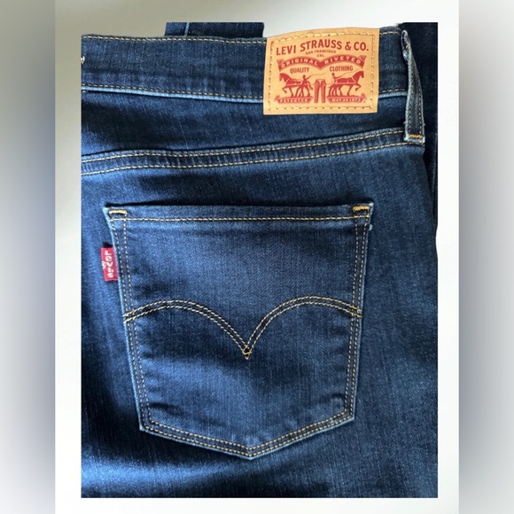 Levi’s 311 SHAPING SKINNY WOMEN'S JEANS Size 32x30 Color: Cobalt Haze DarkWash - Picture 5 of 12